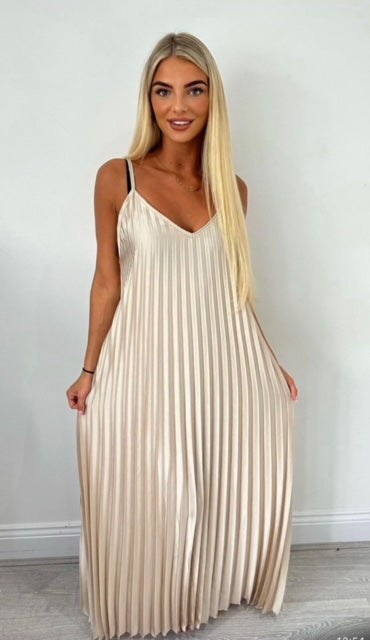 Pleated Summer Maxi Dress